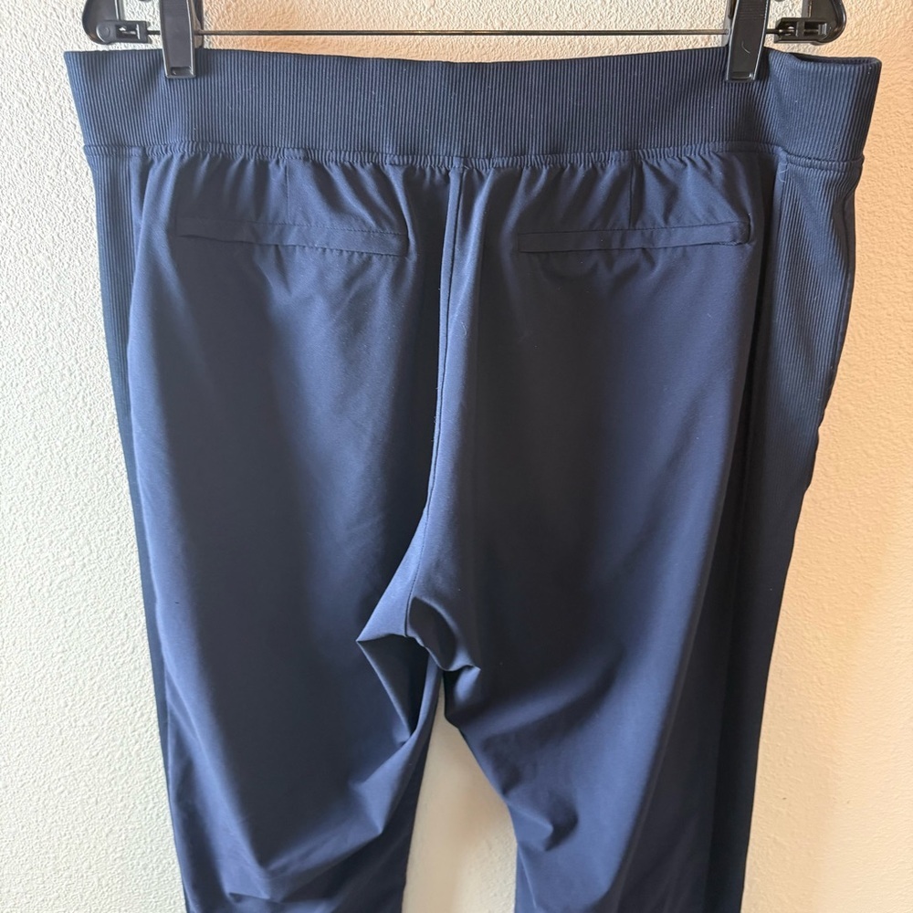 Athleta Brooklyn Ankle Pants Navy Blue Active Athleisure Casual Women 14 Petite - Picture 8 of 10
